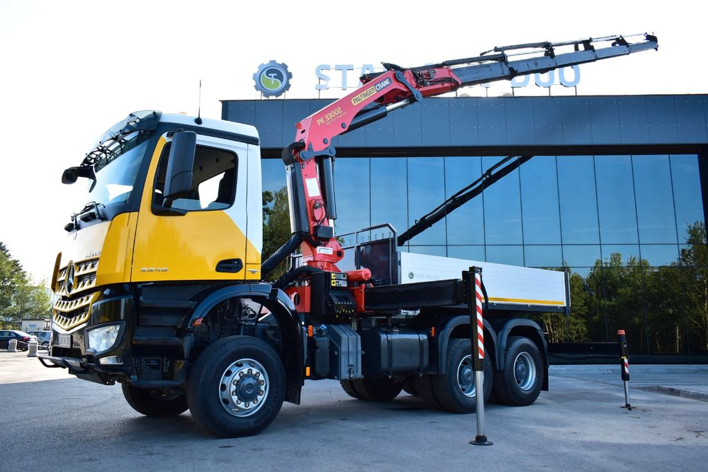 Mercedes-Benz AROCS 3345 6x6 PALFINGER PK 33002 EURO 6 KRAN - Kamion me vinç, Kamion me karroceri të hapur: foto 2 Mercedes-Benz AROCS 3345 6x6 PALFINGER PK 33002 EURO 6 KRAN - Kamion me vinç, Kamion me karroceri të hapur: foto 2