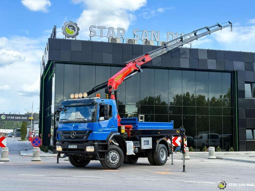 Mercedes-Benz AXOR 1833 4x4 Palfinger PK 22002 EH Crane Winch - Kamion vetëshkarkues: foto 4 Mercedes-Benz AXOR 1833 4x4 Palfinger PK 22002 EH Crane Winch - Kamion vetëshkarkues: foto 4