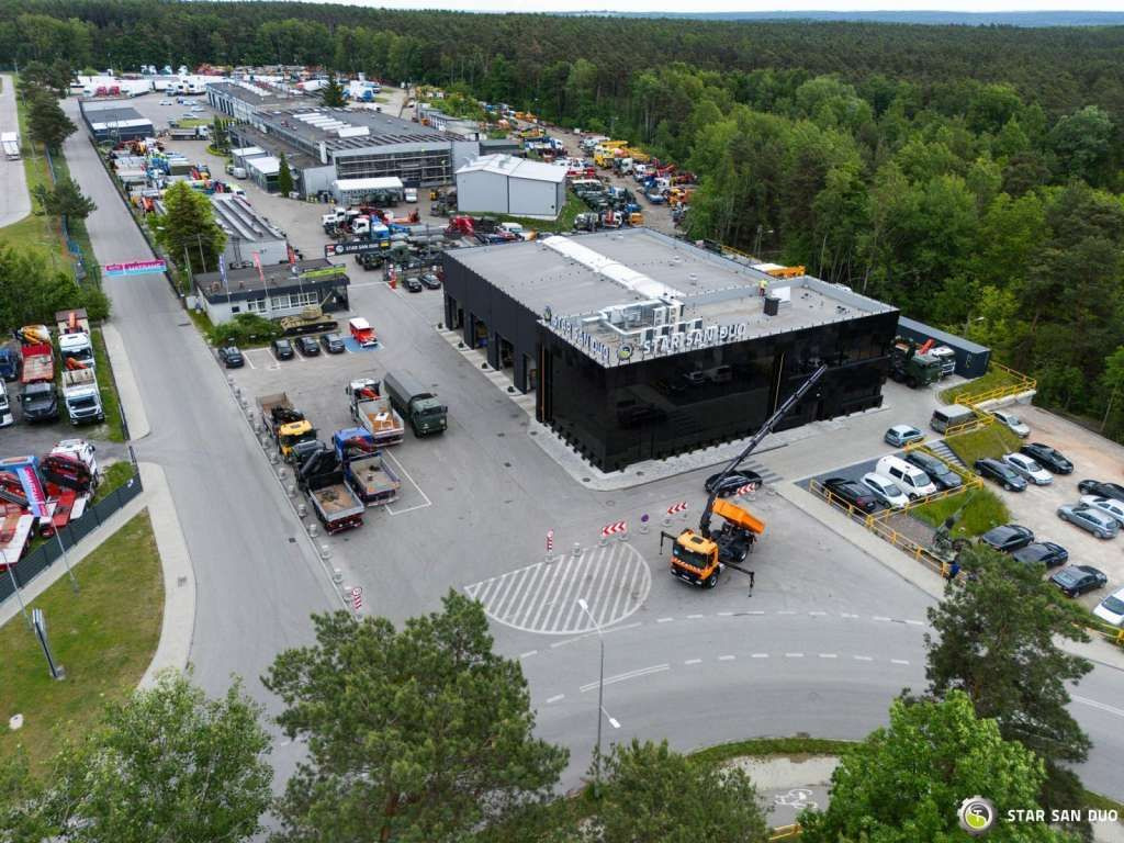 Mercedes-Benz Actros 1841 AK 4x4 Hiab 288E-7 Crane Kipper - Kamion vetëshkarkues: foto 3 Mercedes-Benz Actros 1841 AK 4x4 Hiab 288E-7 Crane Kipper - Kamion vetëshkarkues: foto 3