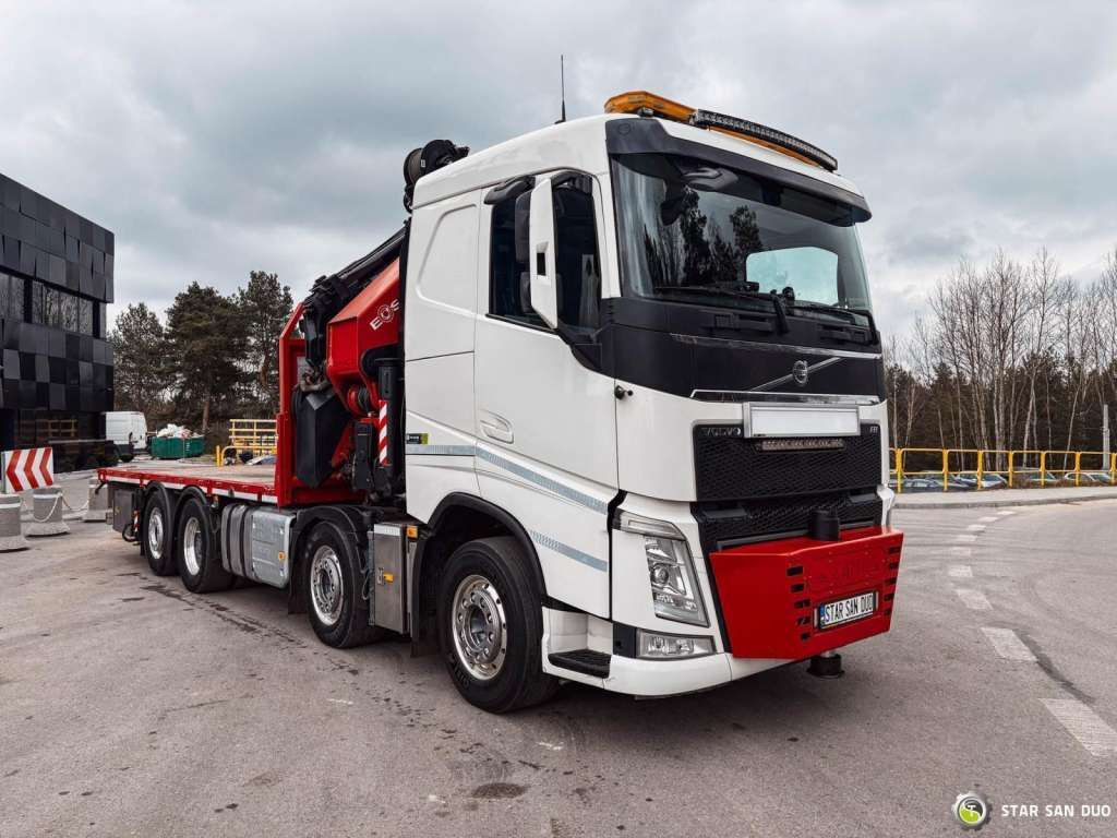 Volvo FH 550 8x2 HMF 8520 FLY JIB Winch Crane Euro 6 - Kamion me vinç: foto 5 Volvo FH 550 8x2 HMF 8520 FLY JIB Winch Crane Euro 6 - Kamion me vinç: foto 5