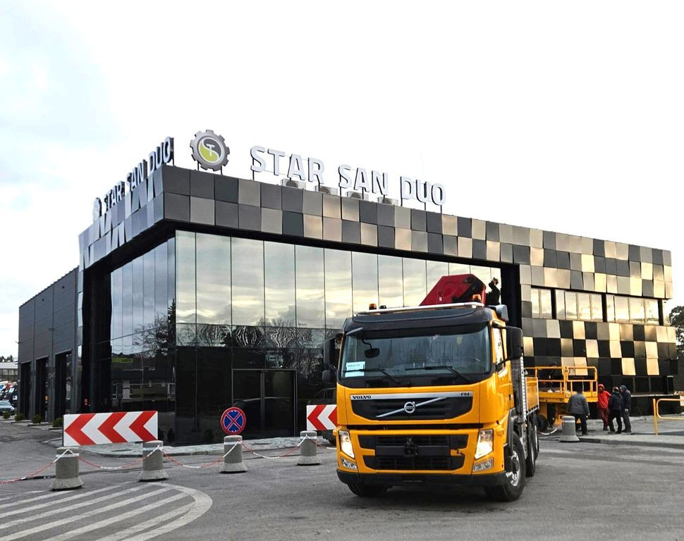 Volvo FM 460 4x4x6 H HMF 3220 HYDRODRIVE EURO 5 2014 - Kamion me vinç, Gjysmë-kamion: foto 2 Volvo FM 460 4x4x6 H HMF 3220 HYDRODRIVE EURO 5 2014 - Kamion me vinç, Gjysmë-kamion: foto 2