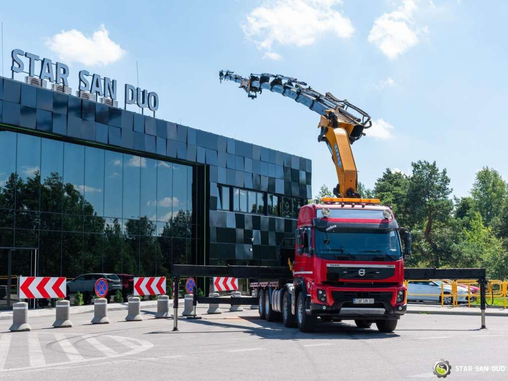Volvo FMX 500 8x2 Effer 585 Fly Jib Winch Crane Kran - Kamion me vinç: foto 5 Volvo FMX 500 8x2 Effer 585 Fly Jib Winch Crane Kran - Kamion me vinç: foto 5