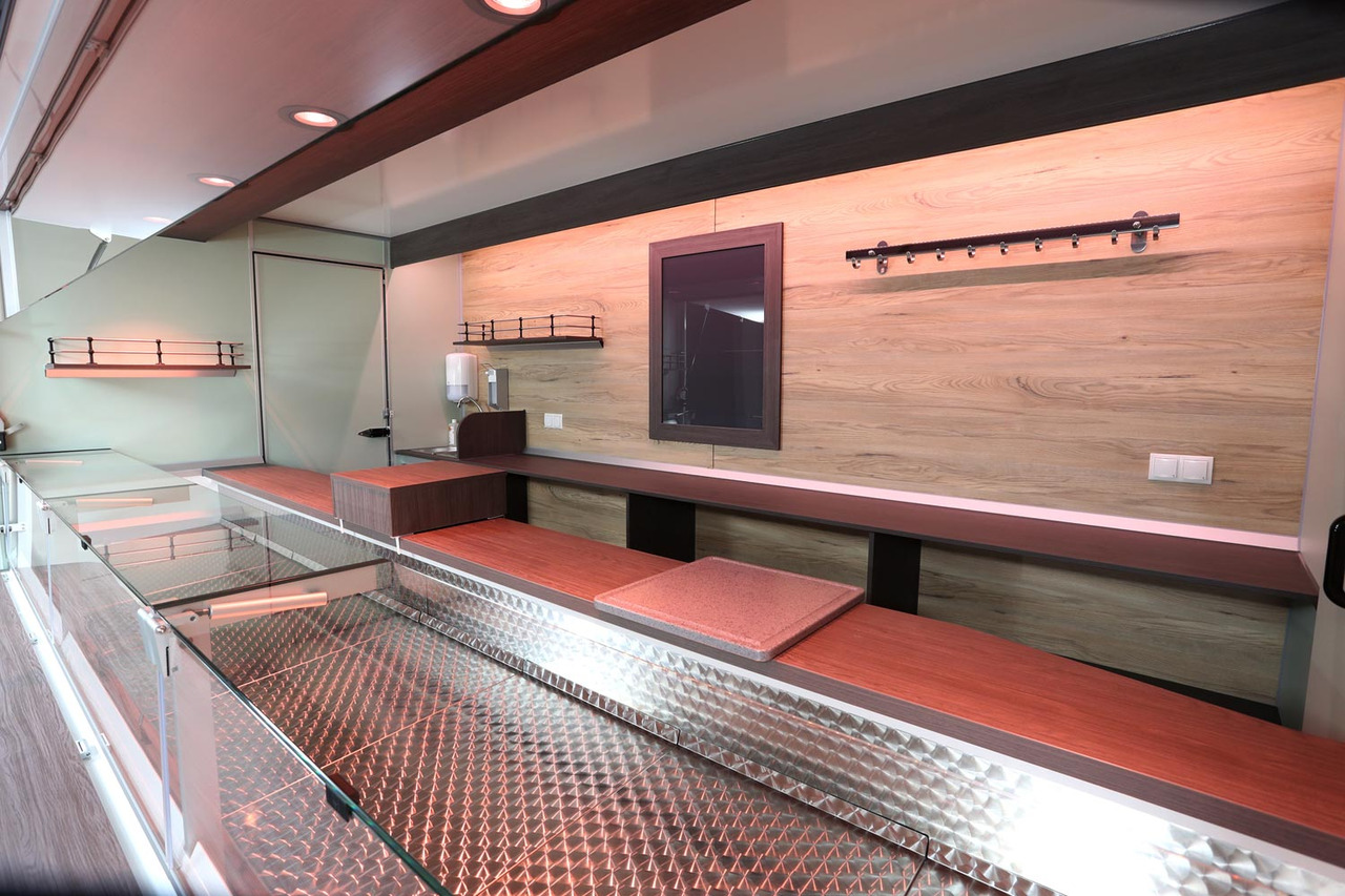 Mobil BORCO HÖHNS - Kamion shpërndarës: foto 2 Mobil BORCO HÖHNS - Kamion shpërndarës: foto 2