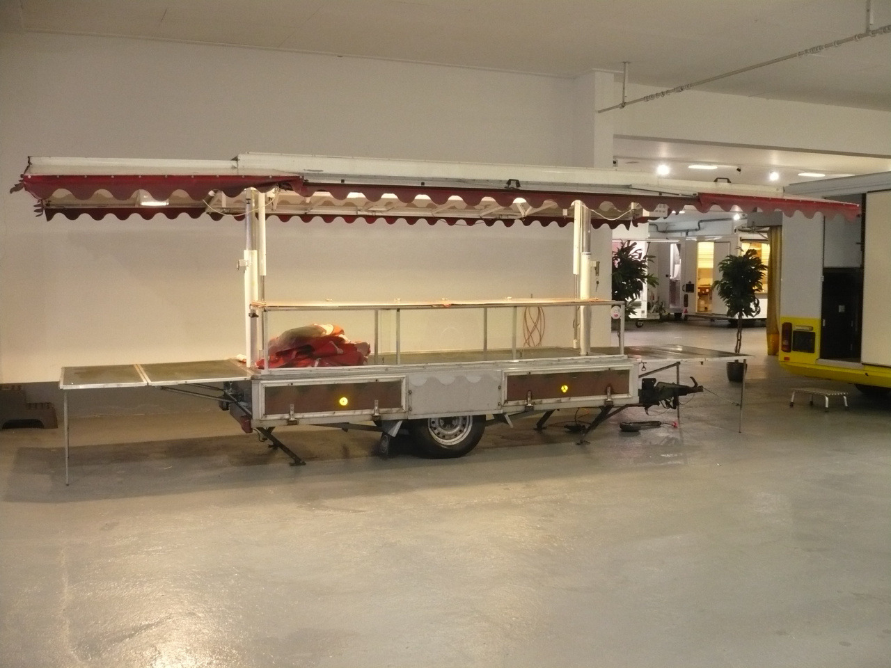 Verkaufsanhänger Alf - Rimorkio shpërndarëse: foto 1 Verkaufsanhänger Alf - Rimorkio shpërndarëse: foto 1