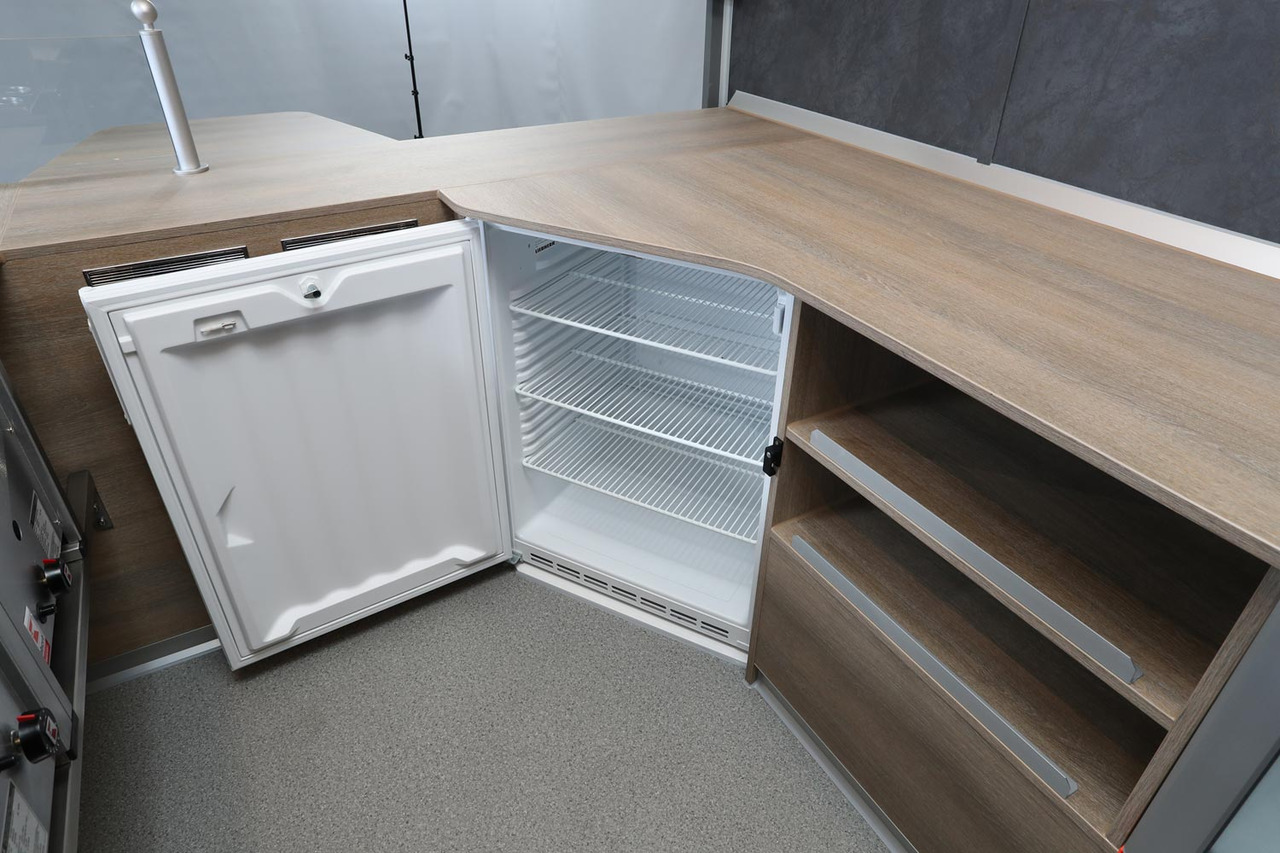 Lizingu i Wochenmarktmobil BORCO HÖHNS Wochenmarktmobil BORCO HÖHNS: foto 11 Lizingu i Wochenmarktmobil BORCO HÖHNS Wochenmarktmobil BORCO HÖHNS: foto 11