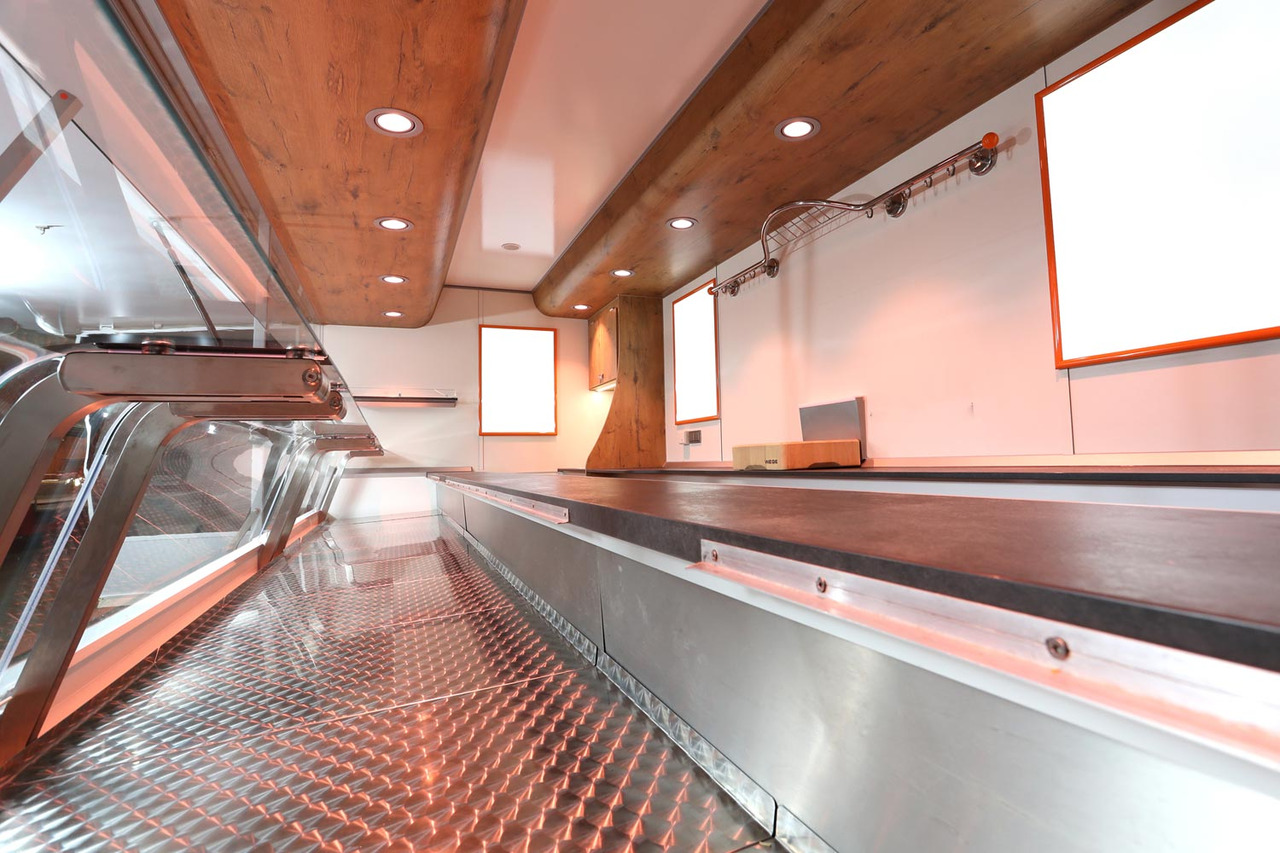 Wochenmarktmobil BORCO HÖHNS - Kamion shpërndarës: foto 3 Wochenmarktmobil BORCO HÖHNS - Kamion shpërndarës: foto 3