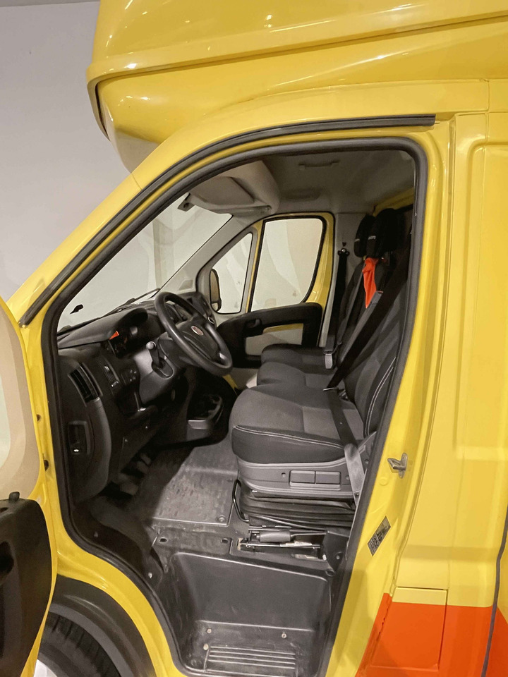 Wochenmarktmobil Esselmann - Kamion shpërndarës: foto 2 Wochenmarktmobil Esselmann - Kamion shpërndarës: foto 2