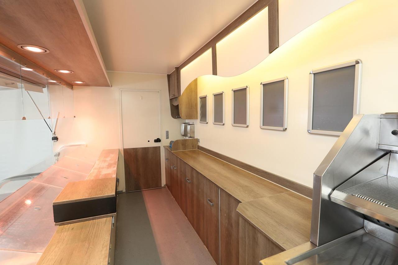 Wochenmarktmobil Seico - Kamion shpërndarës: foto 5 Wochenmarktmobil Seico - Kamion shpërndarës: foto 5