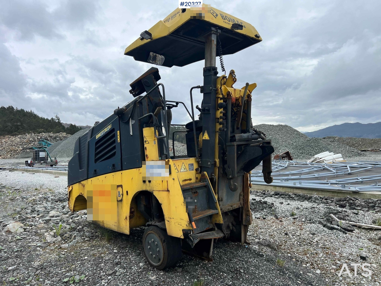 Bomag BM600/15 - Makineri asfalti: foto 1 Bomag BM600/15 - Makineri asfalti: foto 1