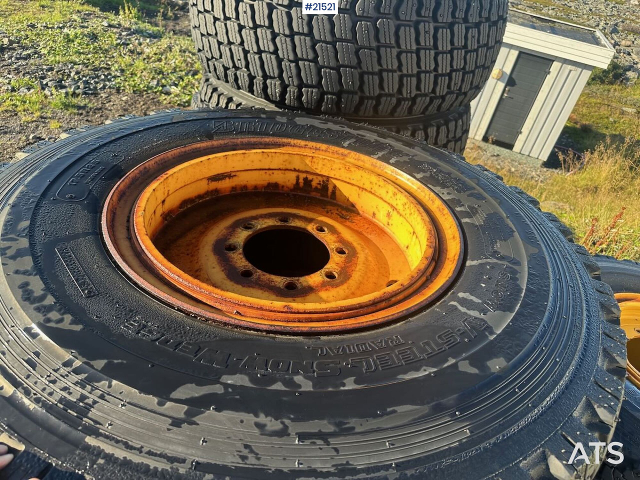 Bridgestone dekk - Gomë për Makineri ndërtimi: foto 4 Bridgestone dekk - Gomë për Makineri ndërtimi: foto 4