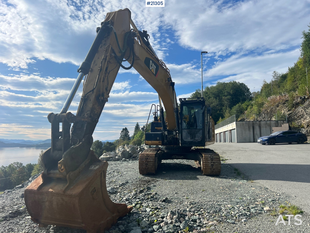 CAT 320 EL - Ekskavator me zinxhirë: foto 4 CAT 320 EL - Ekskavator me zinxhirë: foto 4