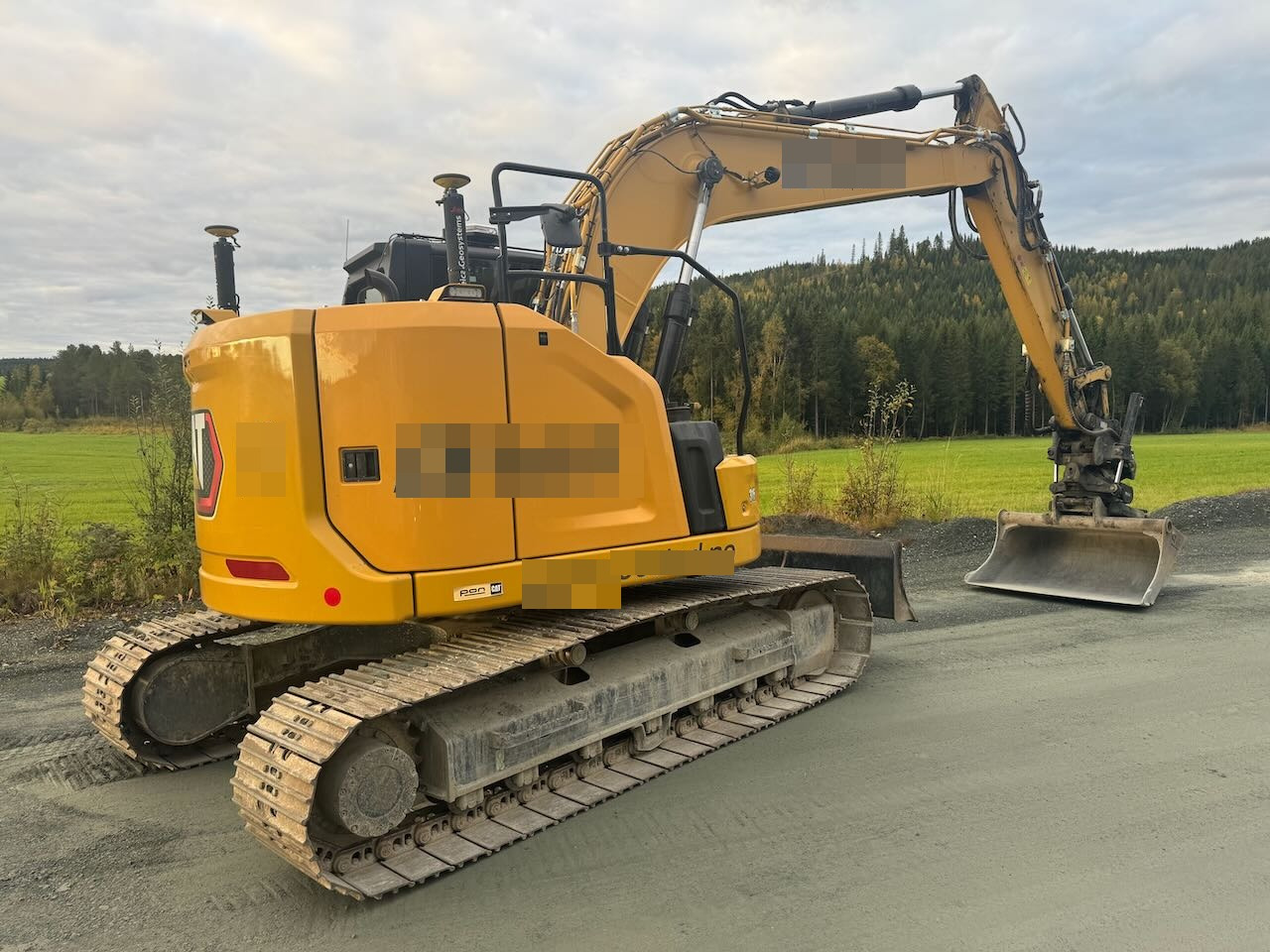 Caterpillar 315 - Ekskavator me zinxhirë: foto 3 Caterpillar 315 - Ekskavator me zinxhirë: foto 3