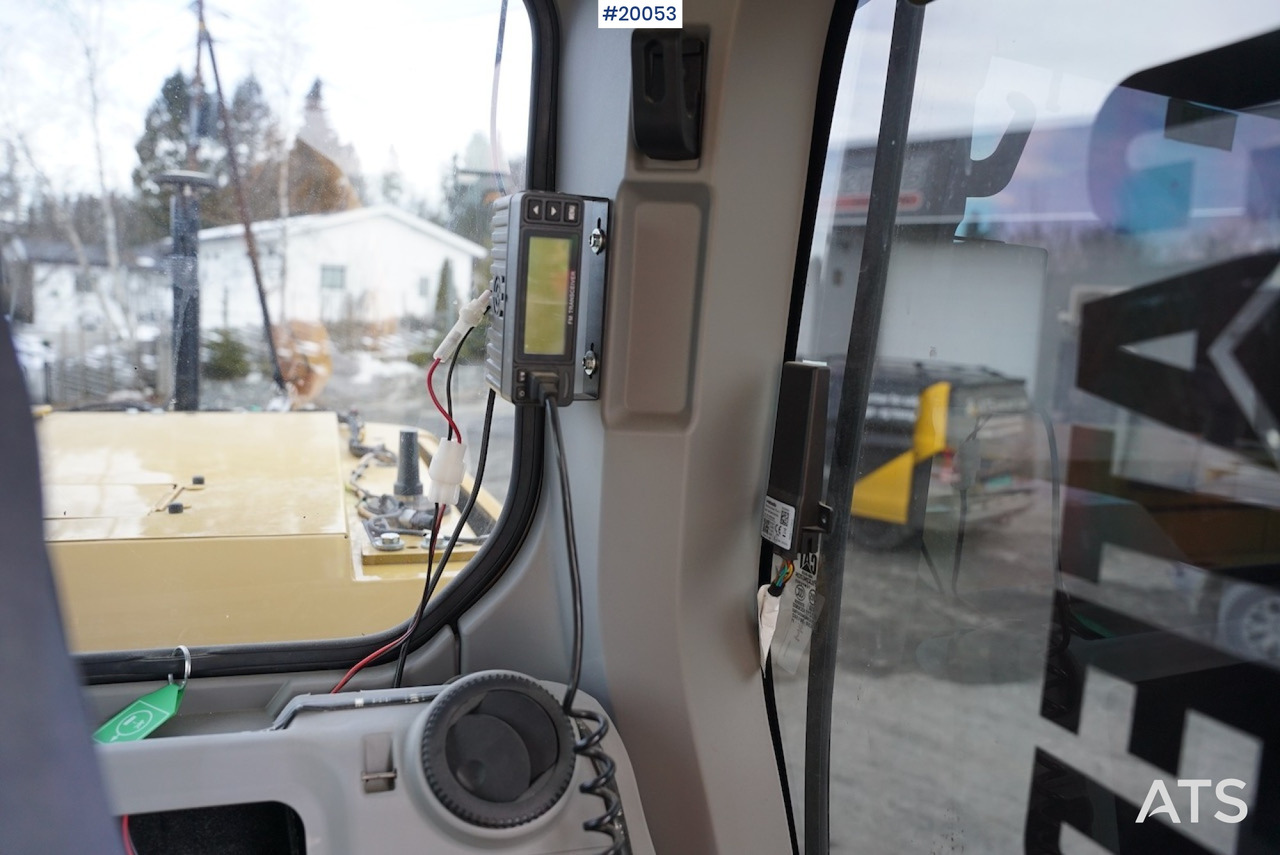 Ekskavator Caterpillar 317GC: foto 43