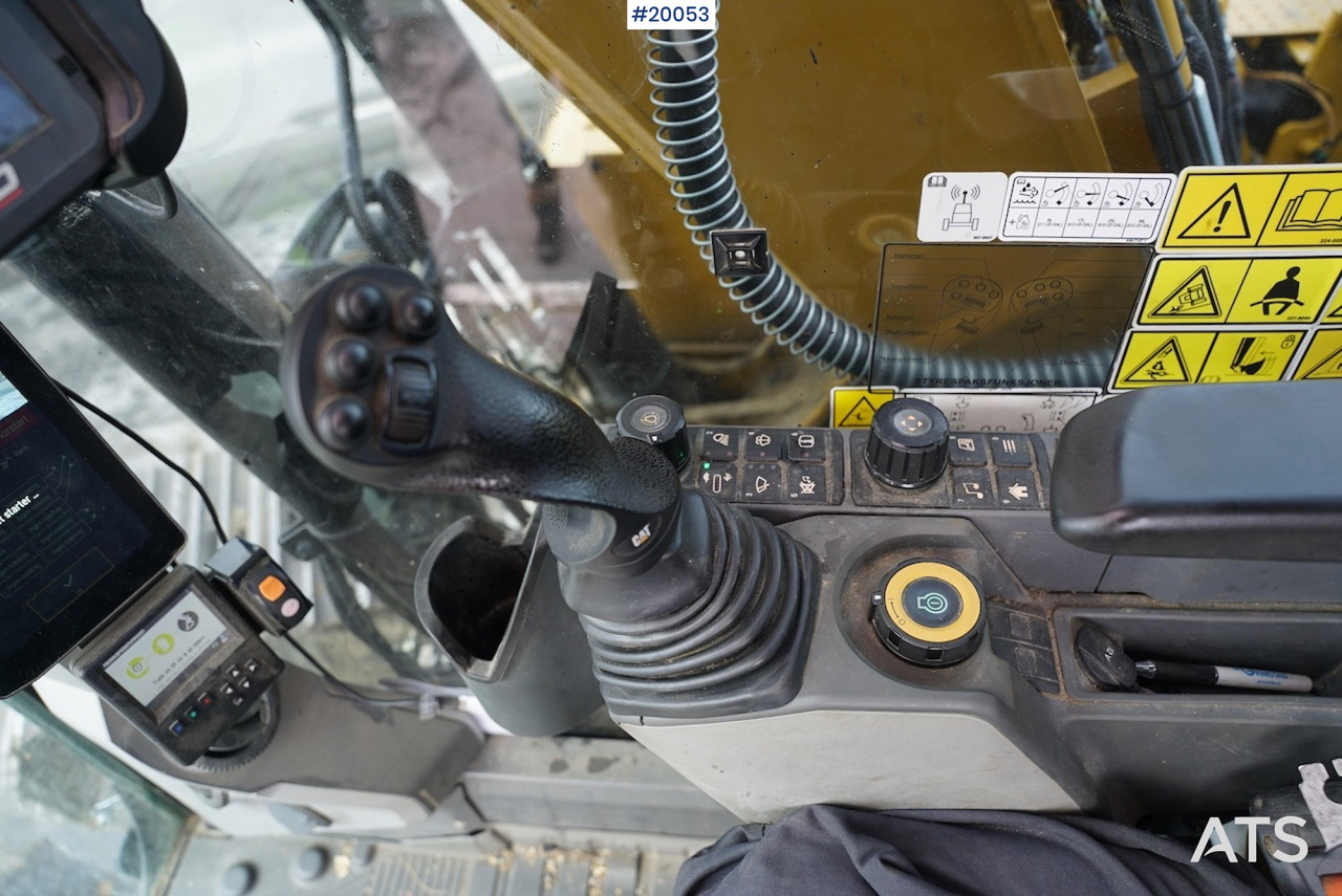 Ekskavator Caterpillar 317GC: foto 39