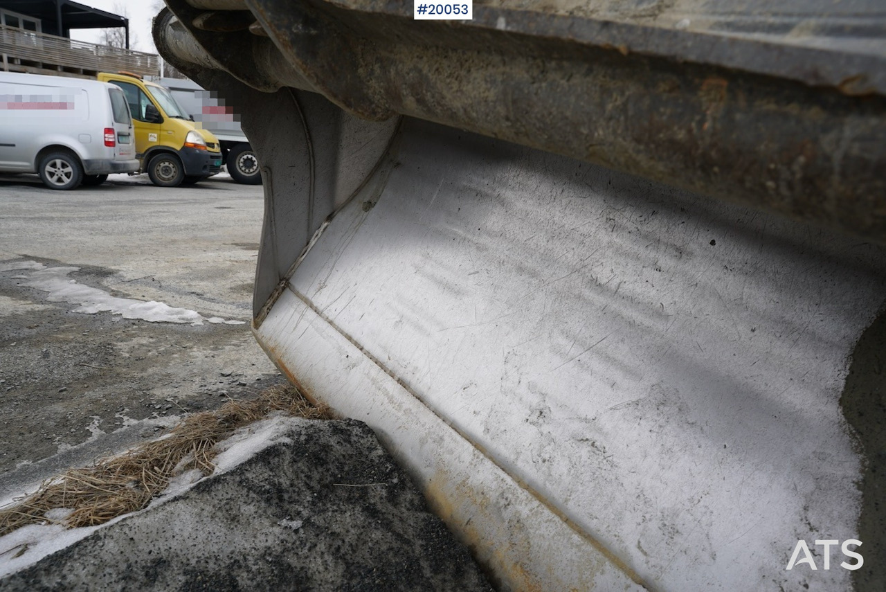 Ekskavator Caterpillar 317GC: foto 18