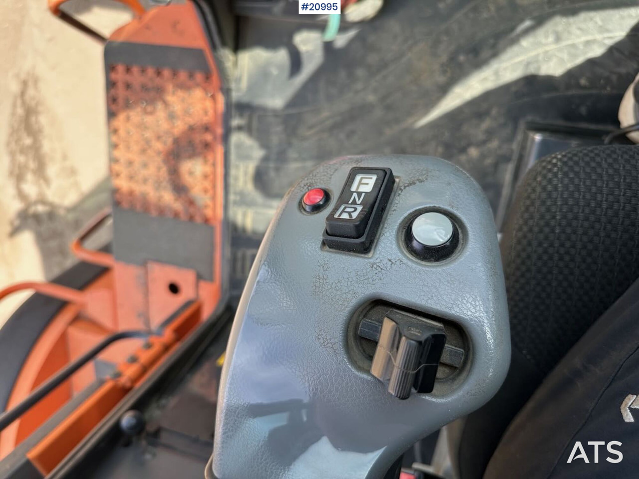 Fadrom me goma Doosan DL 450-3: foto 34 Fadrom me goma Doosan DL 450-3: foto 34