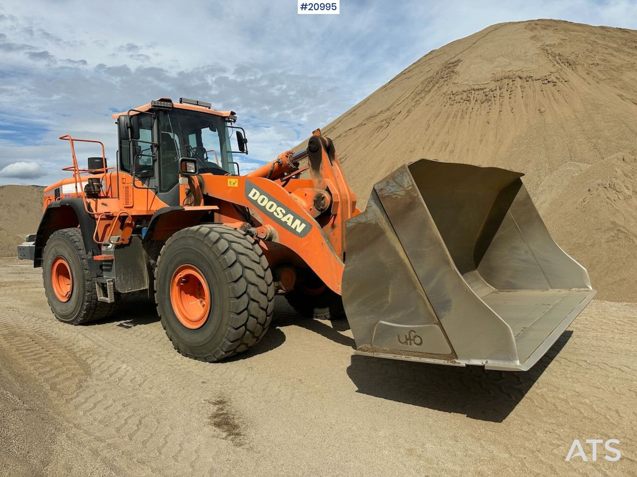 Fadrom me goma Doosan DL 450-3: foto 7 Fadrom me goma Doosan DL 450-3: foto 7