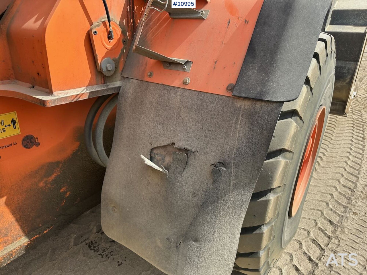 Fadrom me goma Doosan DL 450-3: foto 37 Fadrom me goma Doosan DL 450-3: foto 37