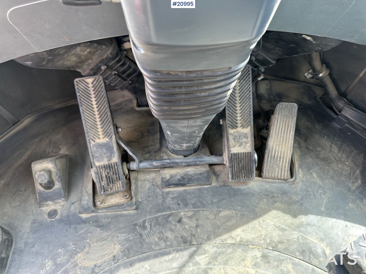 Fadrom me goma Doosan DL 450-3: foto 24 Fadrom me goma Doosan DL 450-3: foto 24