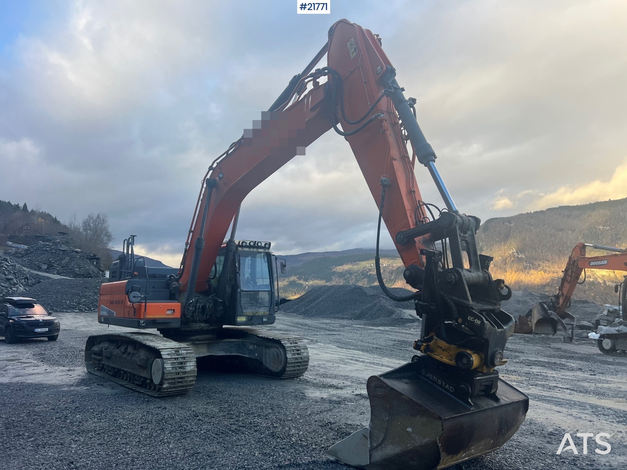 Doosan Dx300lc-5 Gravemaskin m/ rototilt og pusseskuffe - Ekskavator: foto 5 Doosan Dx300lc-5 Gravemaskin m/ rototilt og pusseskuffe - Ekskavator: foto 5