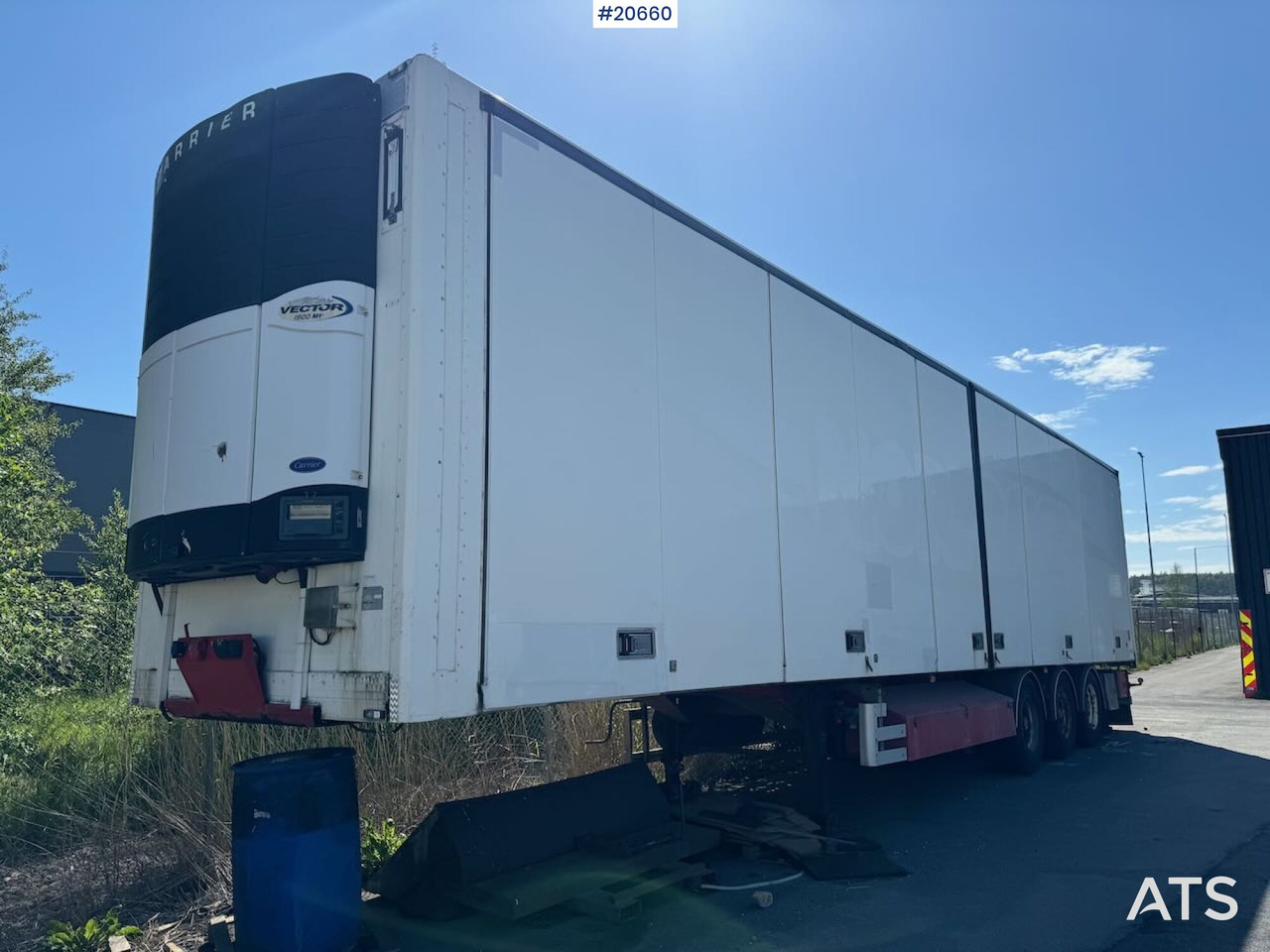 Ekeri Skapsemi m/ full sideåpning og Carrier aggregat - Gjysmë rimorkio frigorifer: foto 2 Ekeri Skapsemi m/ full sideåpning og Carrier aggregat - Gjysmë rimorkio frigorifer: foto 2