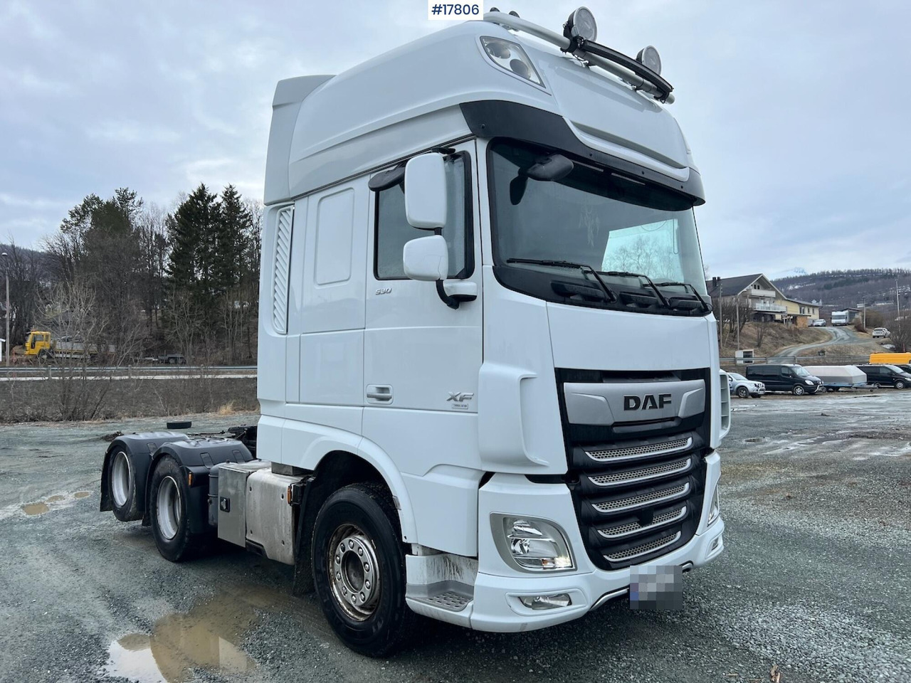 Gjysmë-kamion DAF XF 530: foto 6