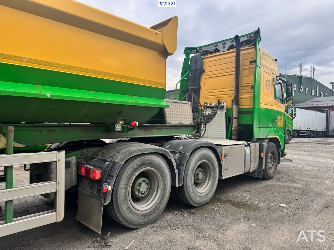 Volvo FH16 660 - Gjysmë-kamion: foto 4 Volvo FH16 660 - Gjysmë-kamion: foto 4