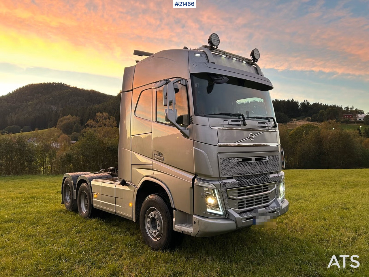 Volvo FH540 - Gjysmë-kamion: foto 1 Volvo FH540 - Gjysmë-kamion: foto 1