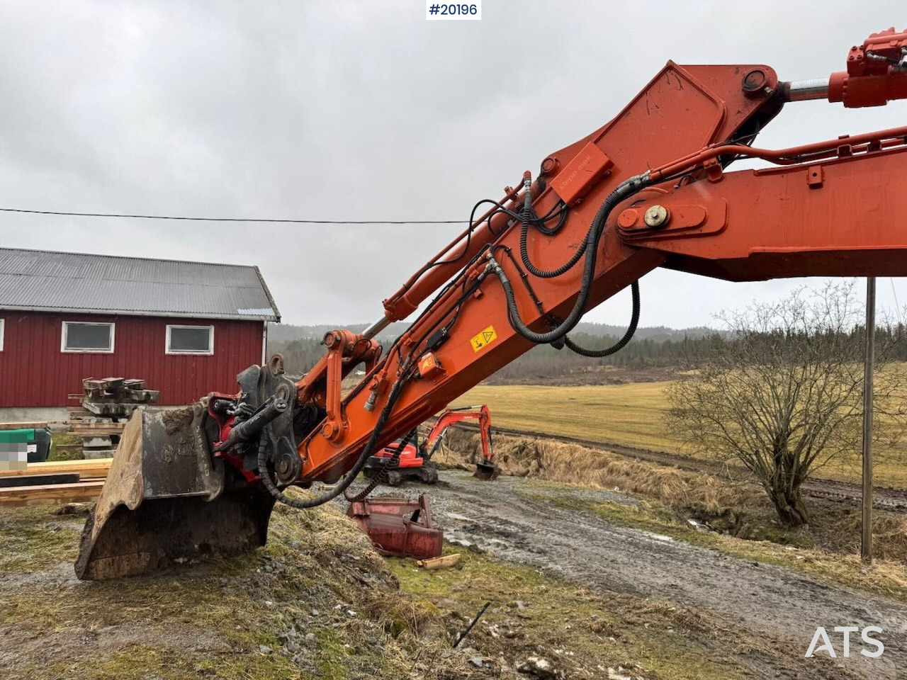 Ekskavator Hitachi ZX190 LC-6: foto 21