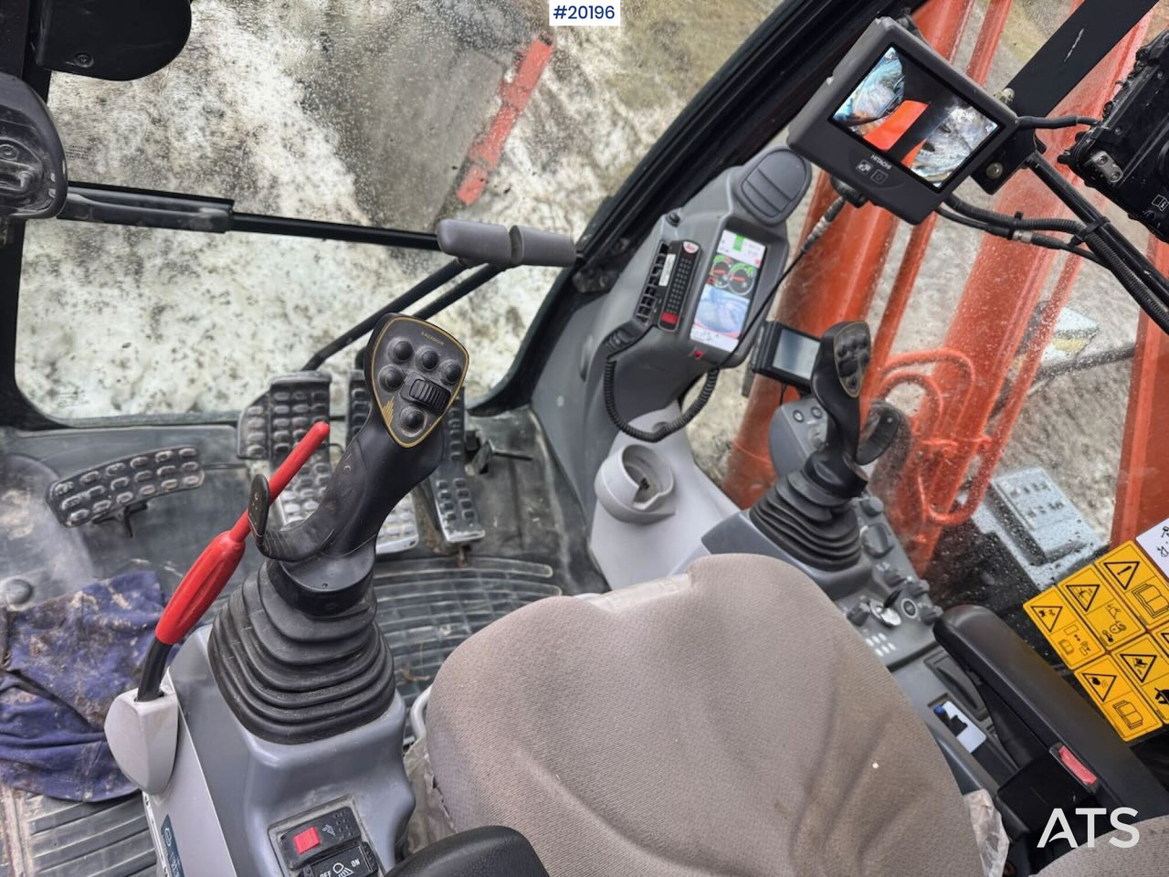 Ekskavator Hitachi ZX190 LC-6: foto 40
