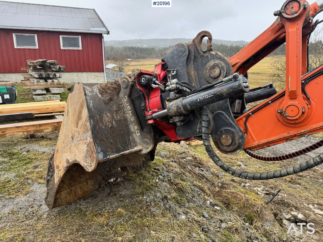 Ekskavator Hitachi ZX190 LC-6: foto 32