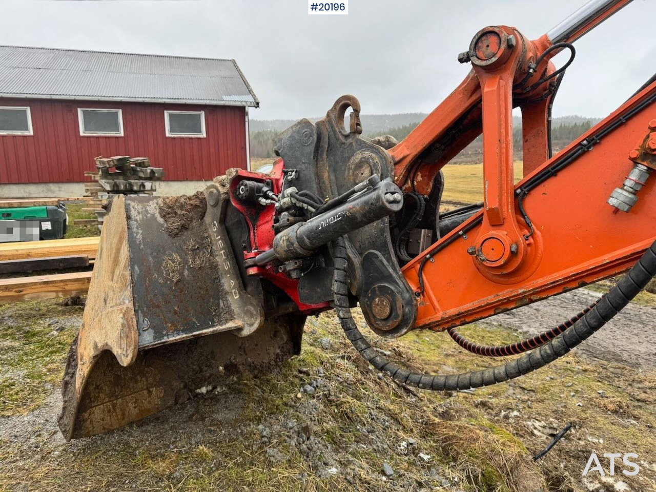 Ekskavator Hitachi ZX190 LC-6: foto 22