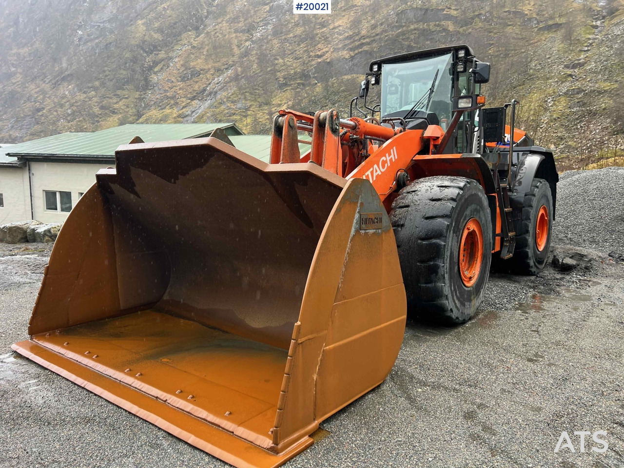 Hitachi zw370-6 Hjullaster m/ vekt, skriver og skuffe - Fadrom me goma: foto 2 Hitachi zw370-6 Hjullaster m/ vekt, skriver og skuffe - Fadrom me goma: foto 2