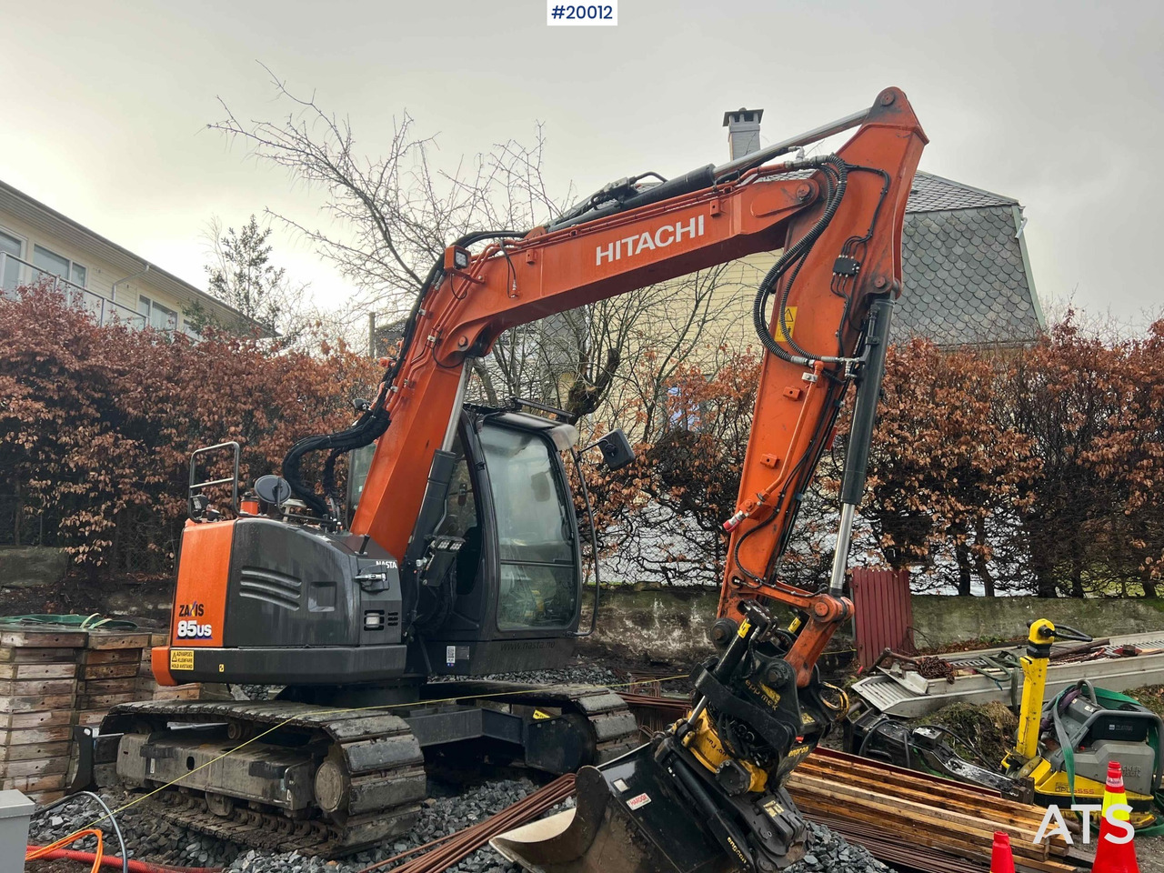 Hitachi zx85us-6 gravemaskin m/ rototilt med klype og pusseskuffe - Ekskavator me zinxhirë: foto 2 Hitachi zx85us-6 gravemaskin m/ rototilt med klype og pusseskuffe - Ekskavator me zinxhirë: foto 2