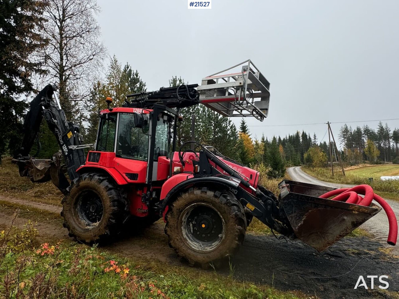 Huddig 1260B Traktorgraver m/ Huddig 2000 lift, tilt og pusseskuffe - Fadromë me shkarkim nga prapa: foto 5 Huddig 1260B Traktorgraver m/ Huddig 2000 lift, tilt og pusseskuffe - Fadromë me shkarkim nga prapa: foto 5