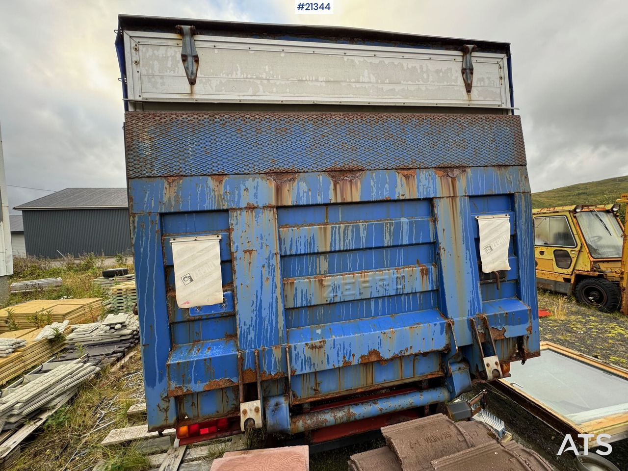 Iveco Eurocargo - Kamion me tendë: foto 4 Iveco Eurocargo - Kamion me tendë: foto 4