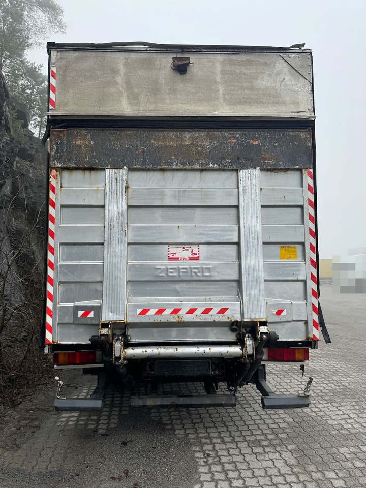 Iveco Stralis - Kamion vagonetë: foto 5 Iveco Stralis - Kamion vagonetë: foto 5