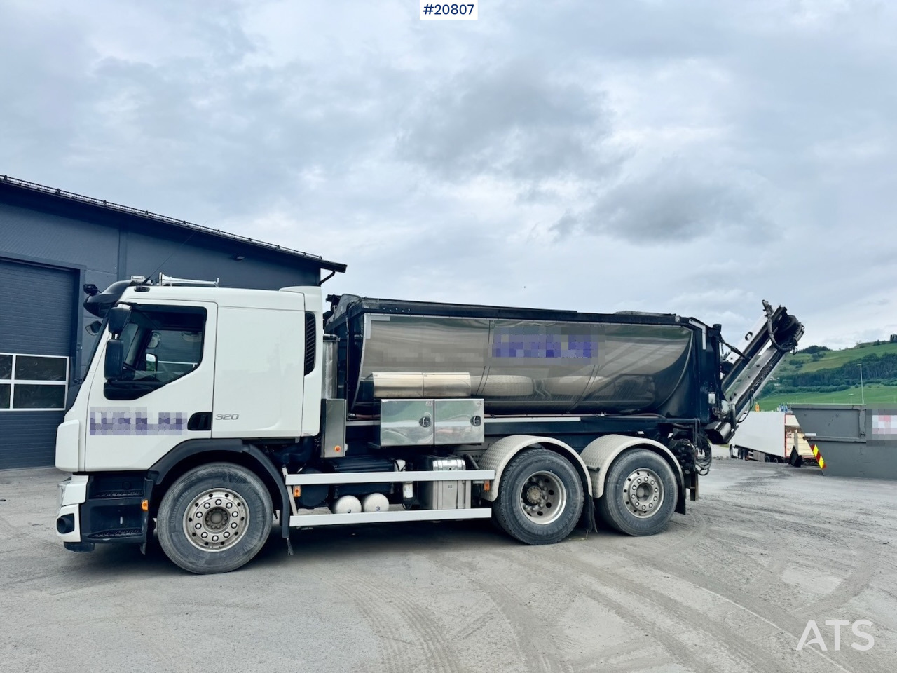 Volvo FE320 - Kamioni, Makineri asfalti: foto 1 Volvo FE320 - Kamioni, Makineri asfalti: foto 1