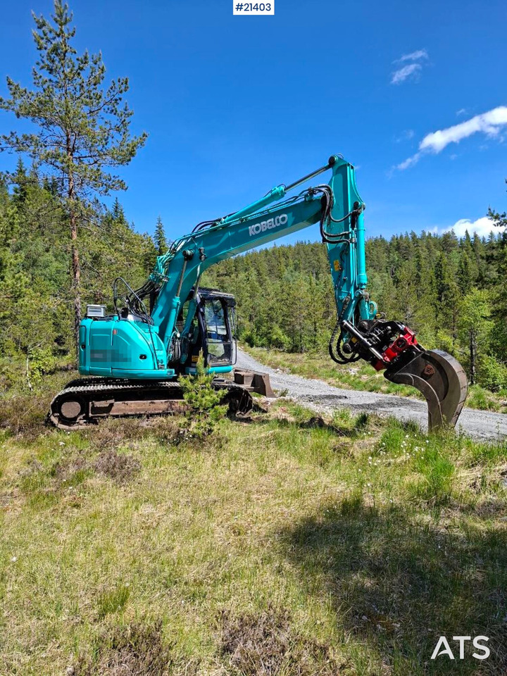 Kobelco Sk140SRLC-3 - Ekskavator me zinxhirë: foto 1 Kobelco Sk140SRLC-3 - Ekskavator me zinxhirë: foto 1