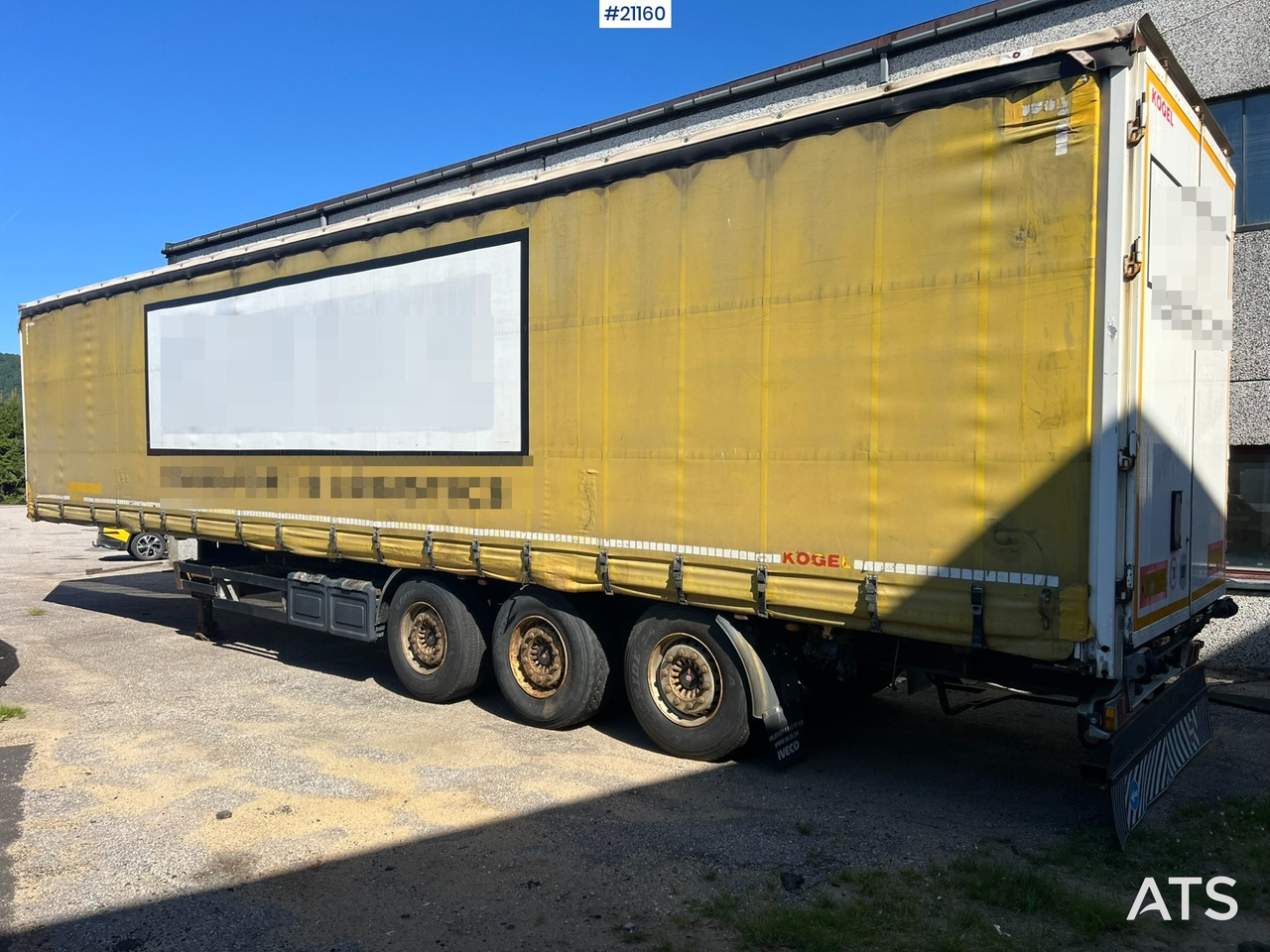 Kögel SN 24 - Gjysmë rimorkio me tendë: foto 3 Kögel SN 24 - Gjysmë rimorkio me tendë: foto 3