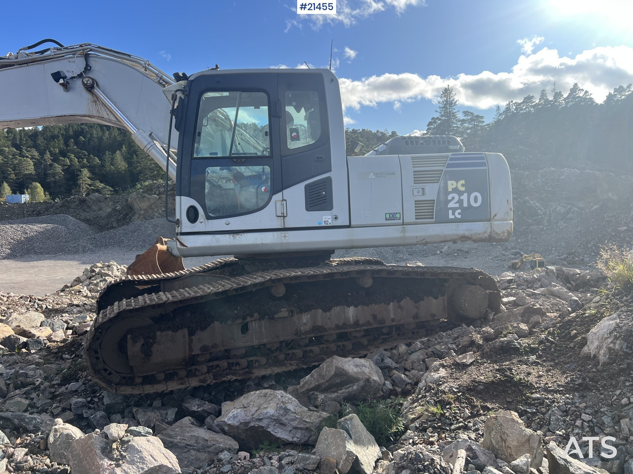 Komatsu pc210lc-8 Gravemaskin - Ekskavator me zinxhirë: foto 2 Komatsu pc210lc-8 Gravemaskin - Ekskavator me zinxhirë: foto 2