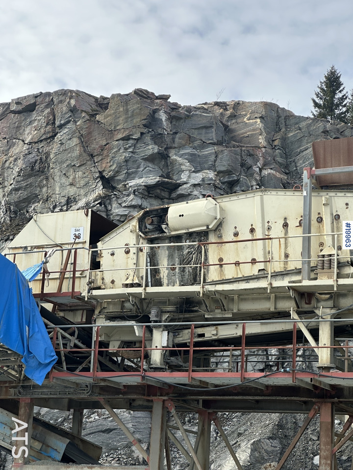 Lokomo Lokomo A 132 grovsikt - Makinë sitëse: foto 3 Lokomo Lokomo A 132 grovsikt - Makinë sitëse: foto 3