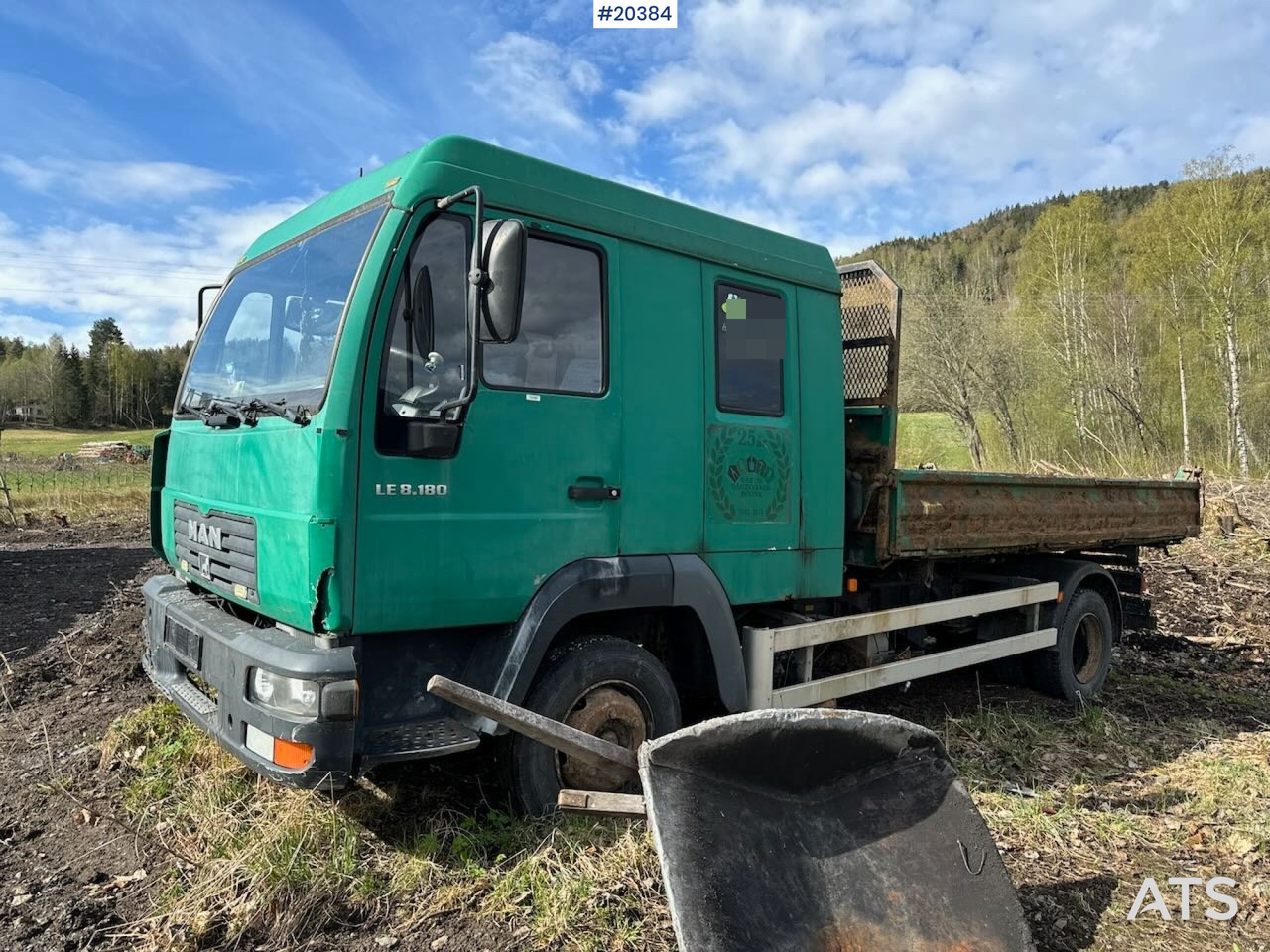 MAN LE8.180 - Kamion me karroceri të hapur: foto 1 MAN LE8.180 - Kamion me karroceri të hapur: foto 1