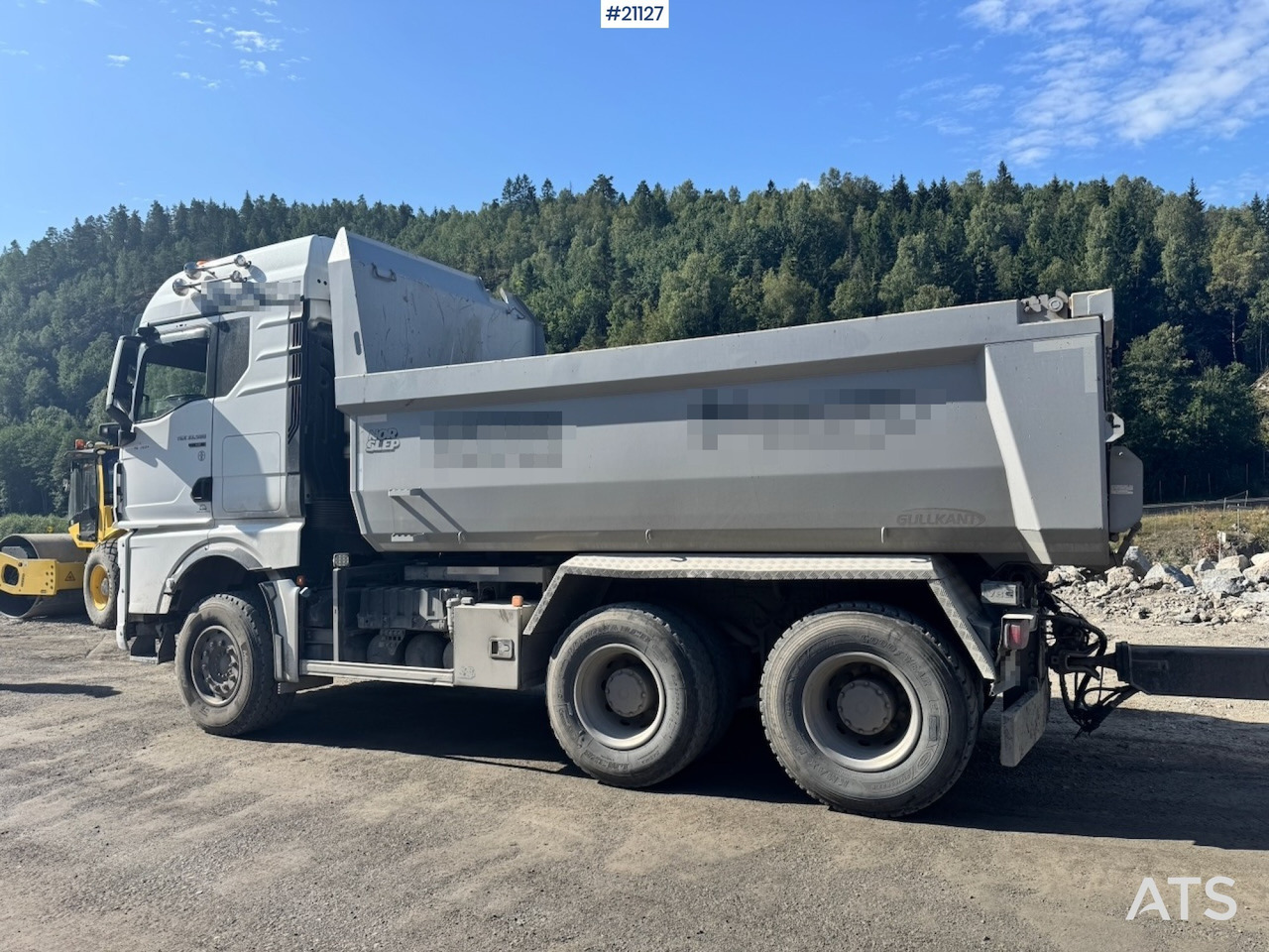 MAN TGX 33.580 - Kamion vetëshkarkues: foto 4 MAN TGX 33.580 - Kamion vetëshkarkues: foto 4