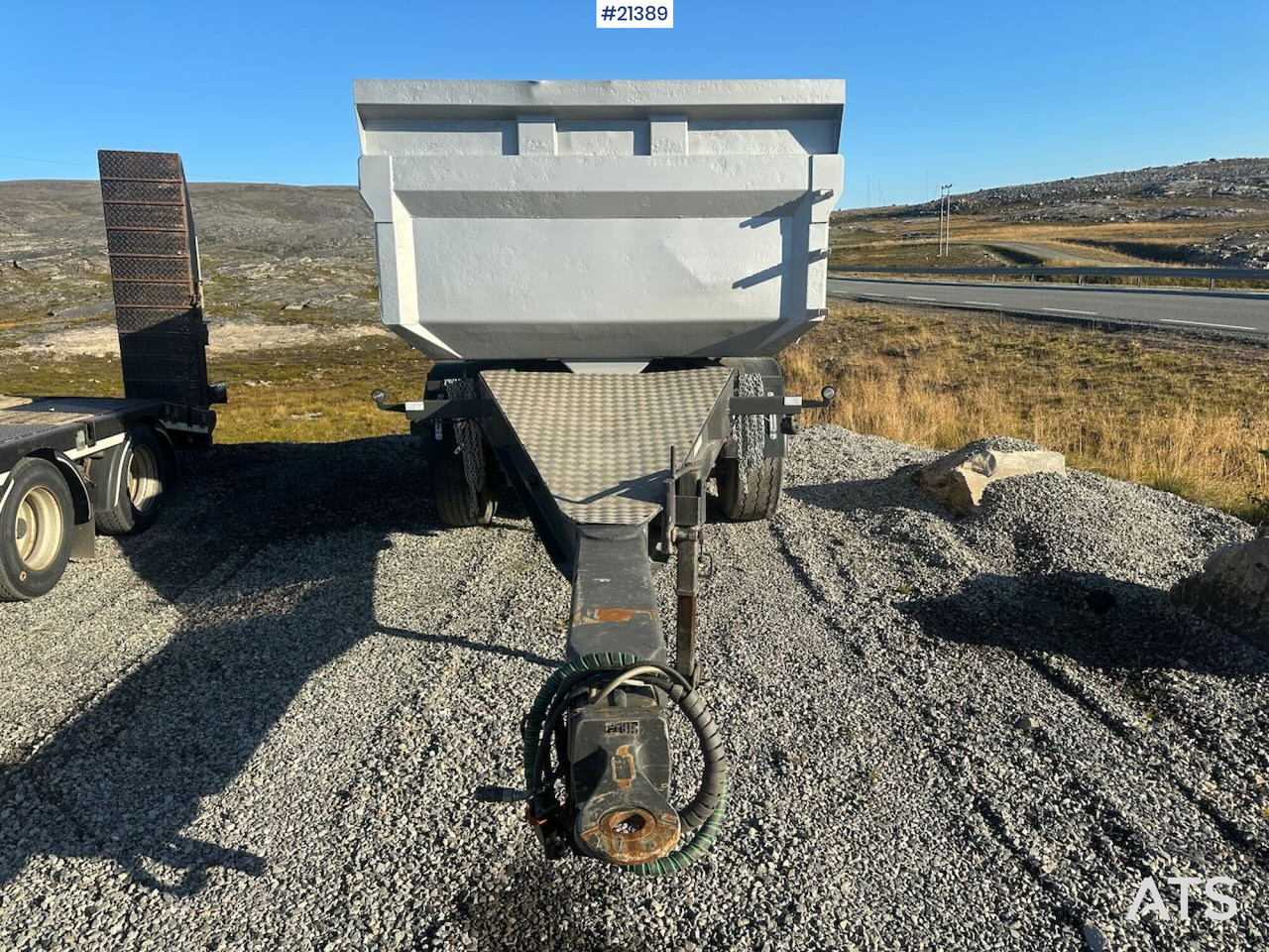 Maur bilpåbygg - Rimorkio vetëshkarkuese: foto 4 Maur bilpåbygg - Rimorkio vetëshkarkuese: foto 4