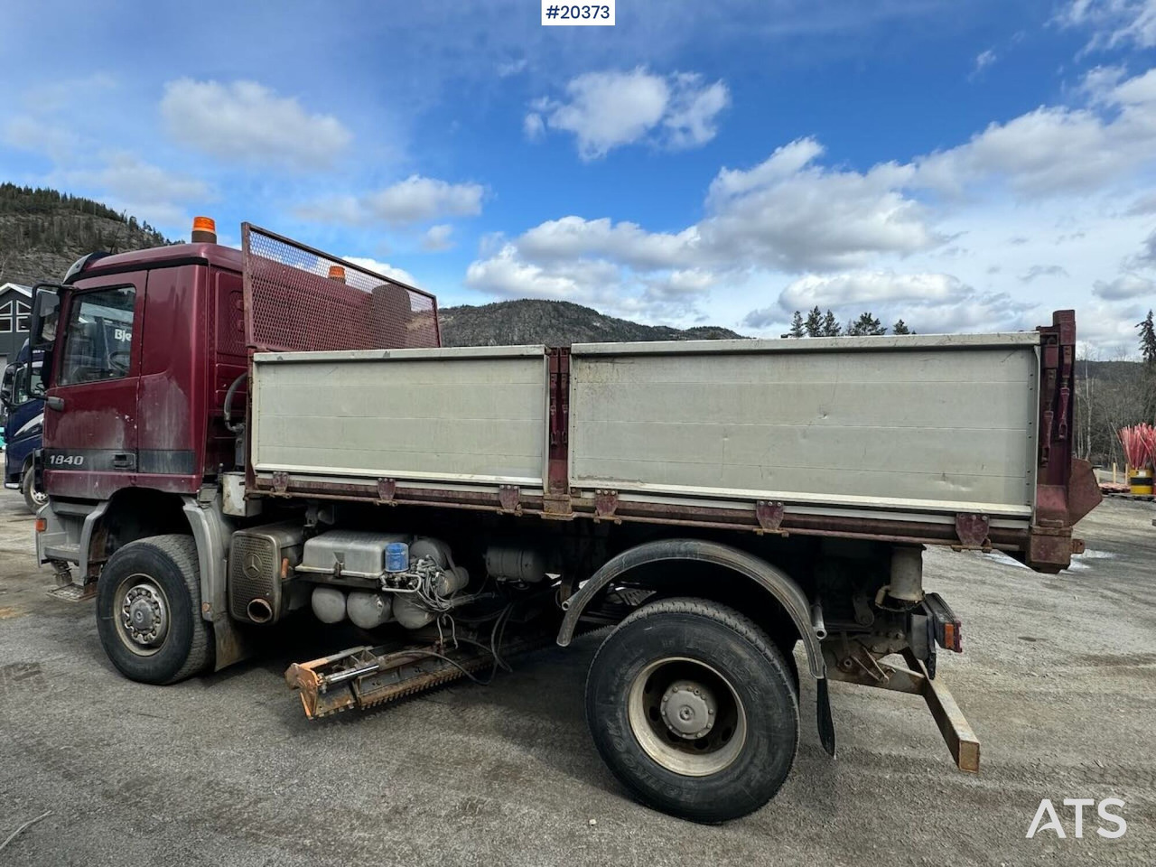 Mercedes Actros 1840 - Kamion vetëshkarkues: foto 5 Mercedes Actros 1840 - Kamion vetëshkarkues: foto 5