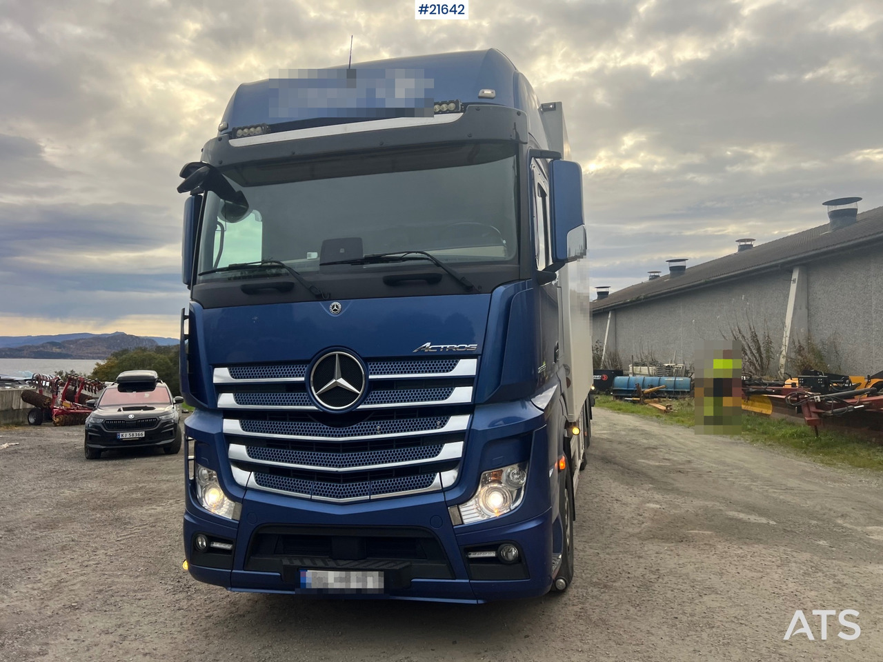 Mercedes-Benz Actrox 6x2 skapbil m/ kjøl/frys aggregat - Kamion vagonetë: foto 3 Mercedes-Benz Actrox 6x2 skapbil m/ kjøl/frys aggregat - Kamion vagonetë: foto 3