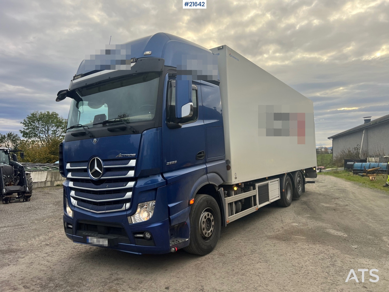 Mercedes-Benz Actrox 6x2 skapbil m/ kjøl/frys aggregat - Kamion vagonetë: foto 2 Mercedes-Benz Actrox 6x2 skapbil m/ kjøl/frys aggregat - Kamion vagonetë: foto 2
