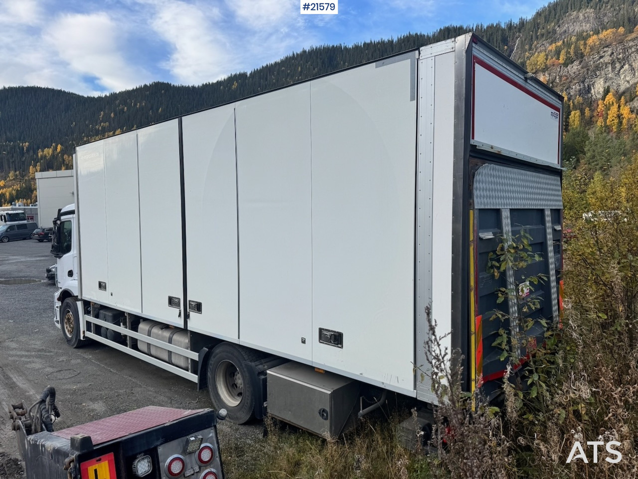 Mercedes-Benz Antos 1832 m/ Full sideåpning og Kjøl/frys. - Kamion vagonetë: foto 3 Mercedes-Benz Antos 1832 m/ Full sideåpning og Kjøl/frys. - Kamion vagonetë: foto 3