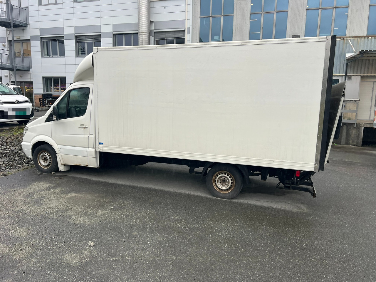 Mercedes Varebil - Kamion vagonetë: foto 4 Mercedes Varebil - Kamion vagonetë: foto 4